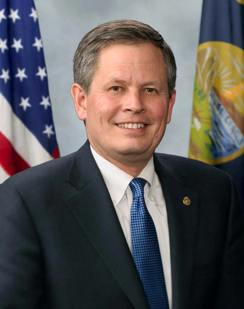 Photo of Senator Steve Daines